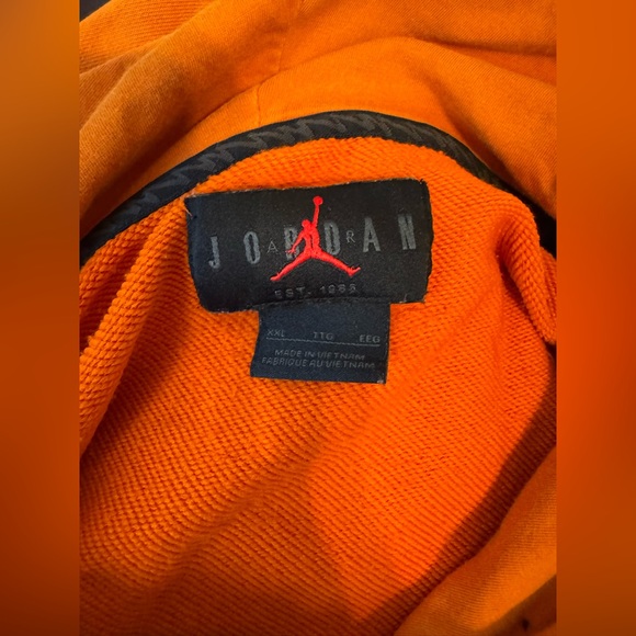 Nike Air Jordan Zion Dri-Fit Orange Hoodie - Picture 2 of 3